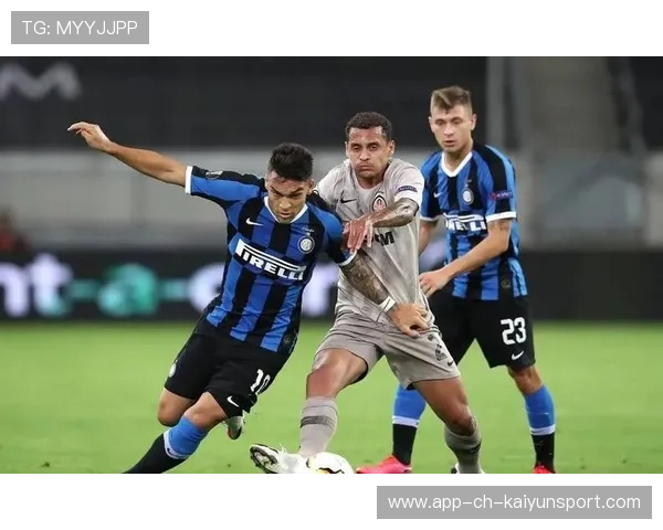 意甲国米末段连击致胜,客场再享荣耀